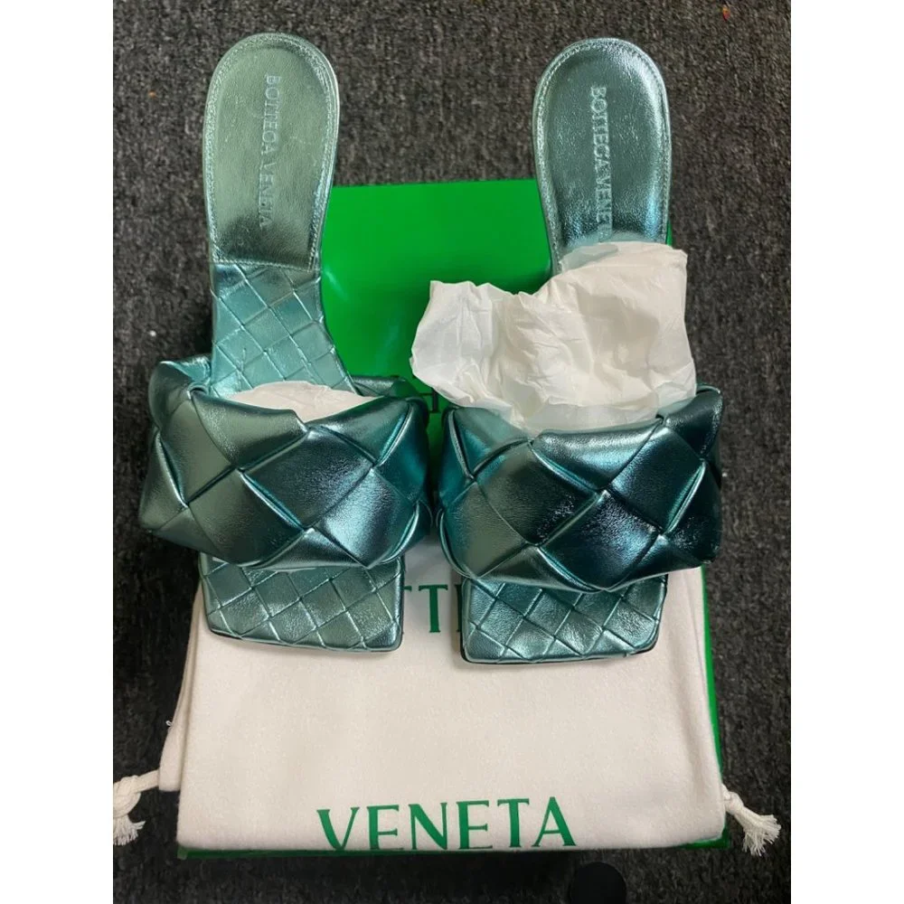 BOTTEGA VENETA LIDO HIGH HEEL SANDALS ICY MOON BLUE SIZE 38C EU NEW WITH DEFECTS - Picture 2 of 8